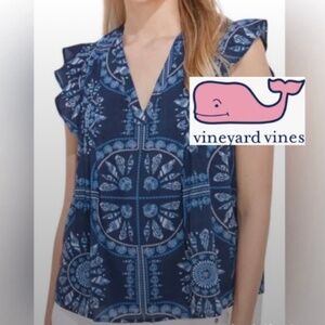 Vineyard Vines Navy Scarf print top, M, CB2491